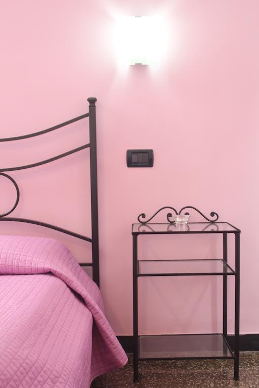 Bed & Breakfast La Rosa Dei Venti Genua Kamer foto